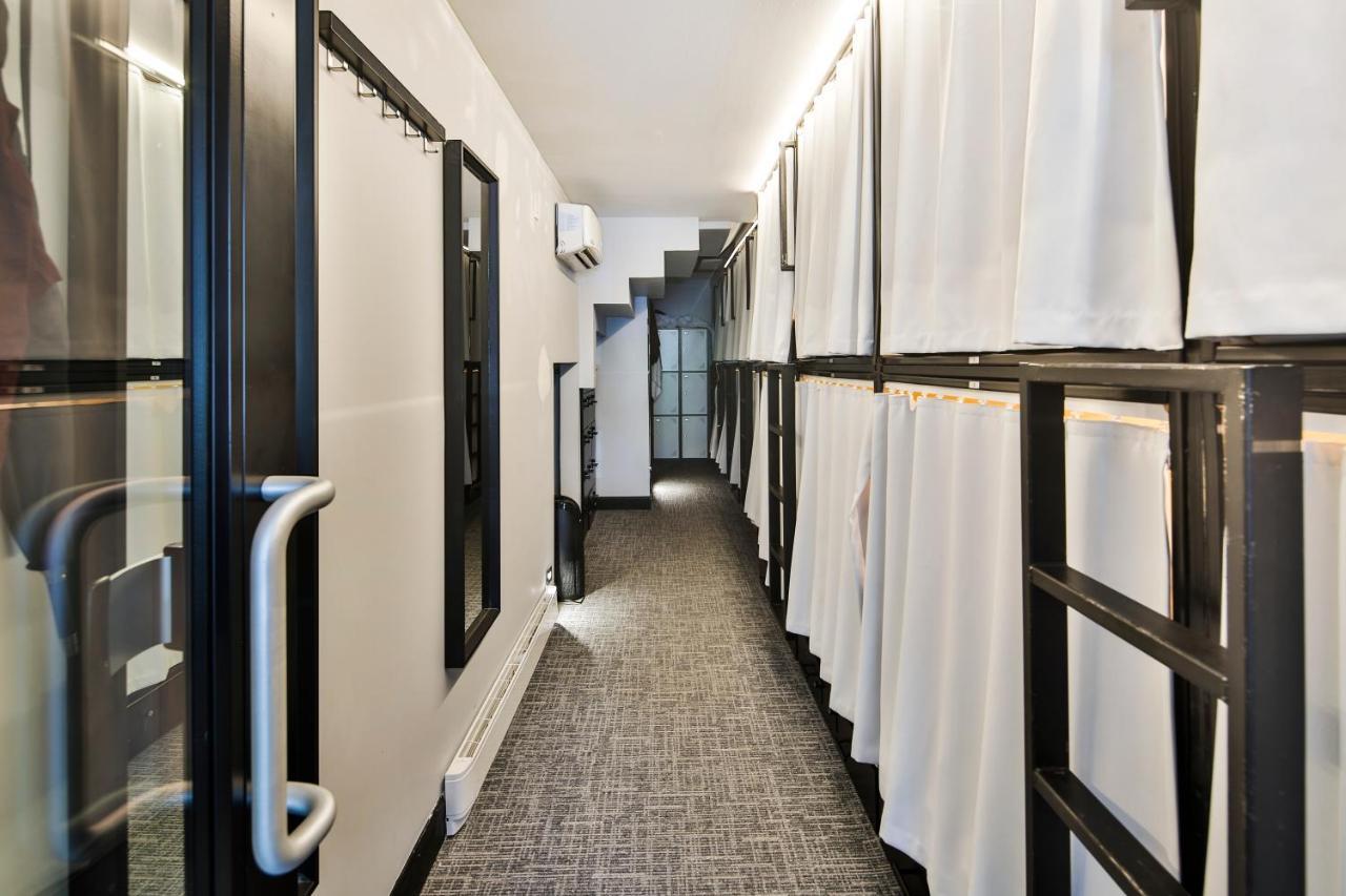Parc Avenue Hostal